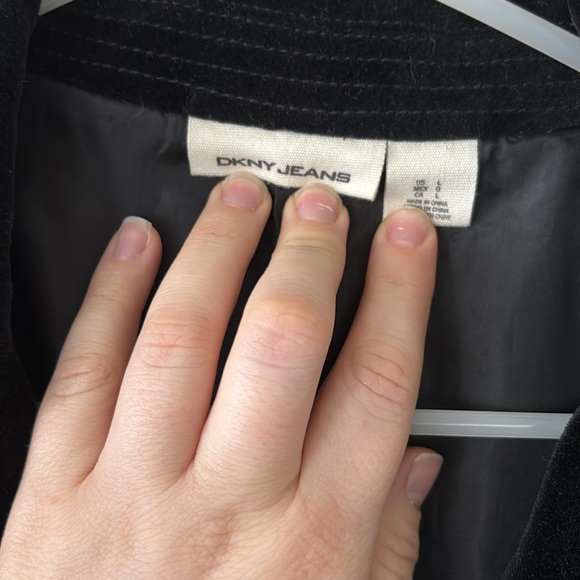 DKNY Black Velour Cropped Jacket - Picture 3 of 7